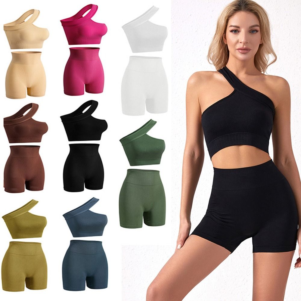 طقم رياضي نسائي مريح بدون خياط - مراجعة Seamless Ribbed Workout Tank Top وسعره